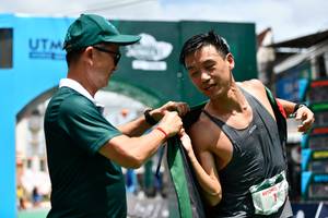 BIB: 
                            <button type="button" onclick="openModal(21897497)" class="btn btn-primary btn-sm float-right btn-popup" data-toggle="modal" data-target=".modal-high-quality">
                        <i class="fas fa-shopping-cart"></i> Add to Cart
                    </button>
                                            <button type="button" onclick="isThisMe(21897497, true)" class="btn btn-success btn-sm float-right btn-popup btn-isme hidden" data-toggle="tooltip" data-placement="bottom" title="นี่คือรูปของคุณใช่ไหม คลิกที่นี่เพื่อเอาเข้าอัลบั้ม">
                        <i class="fas fa-plus"></i> Add to album
                    </button>
                    <button type="button" onclick="isThisMe(21897497, false)" class="btn btn-warning btn-sm float-right btn-popup btn-isnotme hidden">
                        <i class="fas fa-ban"></i> Remove from album
                    </button>